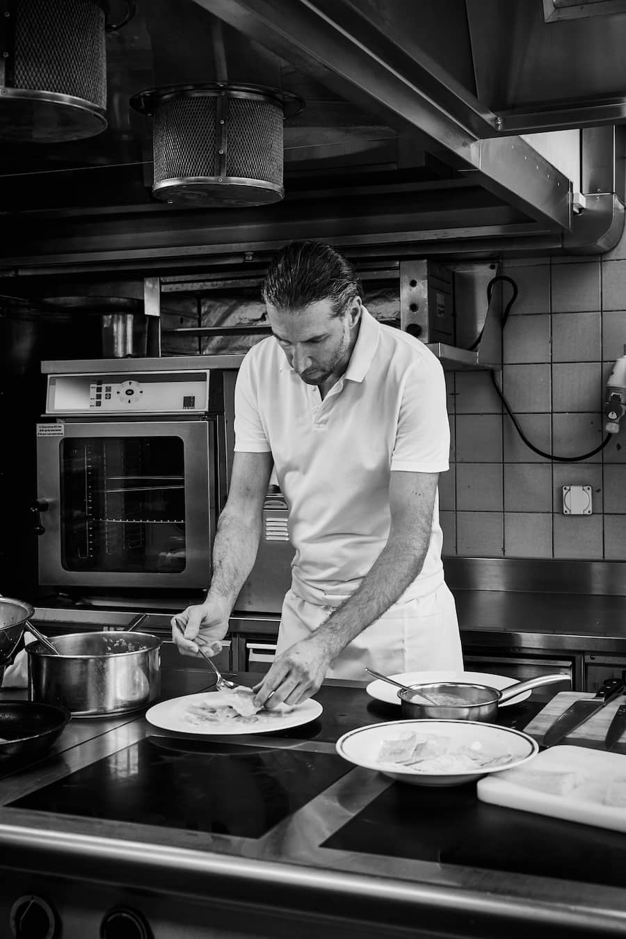 Gregor Smolinsky in der Küche