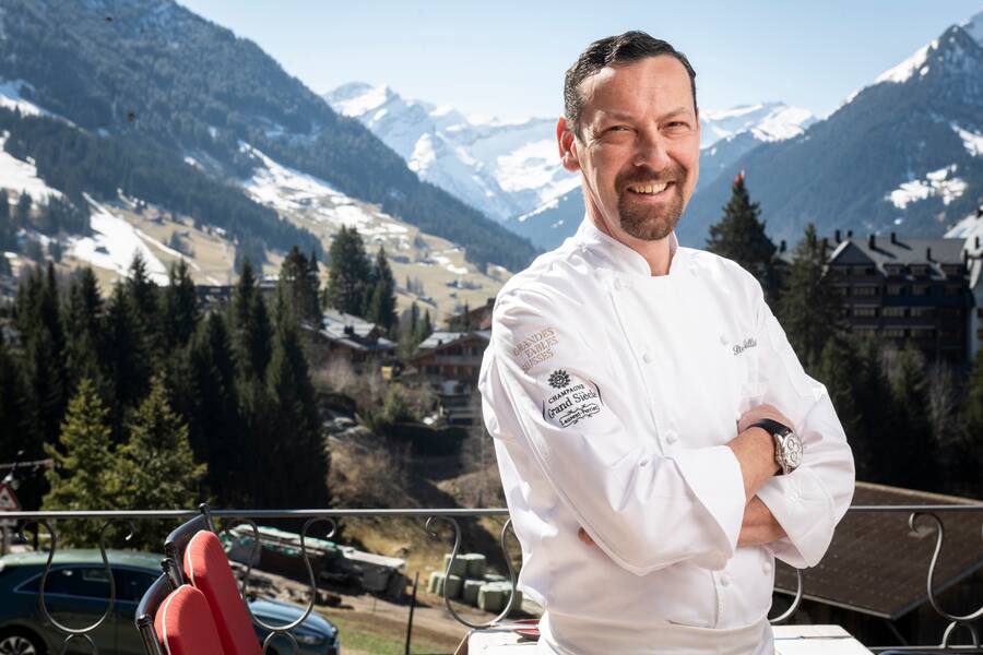 Champagne Laurent-Perrier.Steve WilliéRestaurant La Bagatelle,Gstaad.