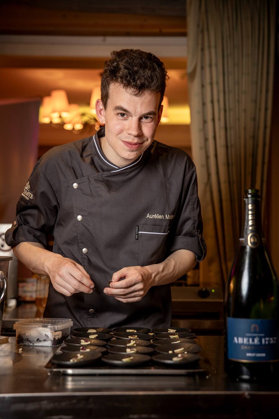Aurélien Mettler / Hotel Fiescherblick Grindelwald. Top of Taste Gourmet-Festival in Grindelwald im Hotel Schweizherhof. Aufgenommen am 10.05.2024