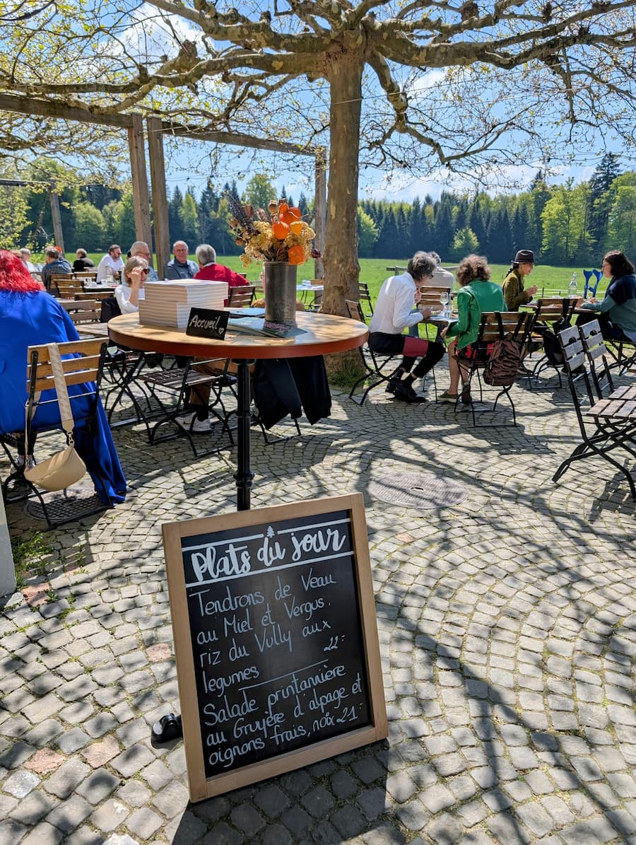 Escapade gourmande et ensoleillée à l'Auberge du Chalet-des-Enfants
