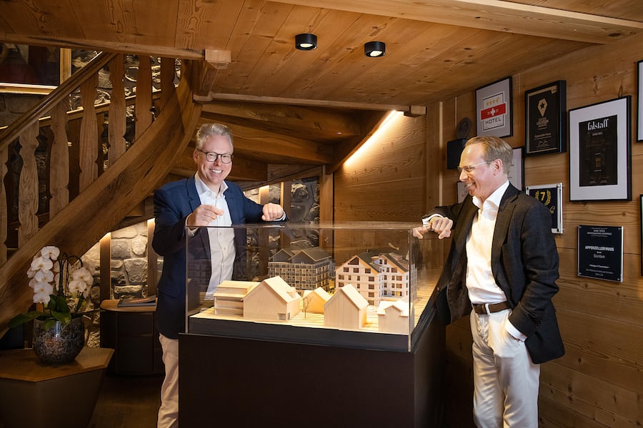 Jan Schoch, Eigentümer und Investor vom Appenzeller Huus, eröffnet bald das «Huus Quell» Flaggschiff des Konzepts A Lifestyle Wellness Community, 4. April 20205 mit General Manager Tim-Martin Weber