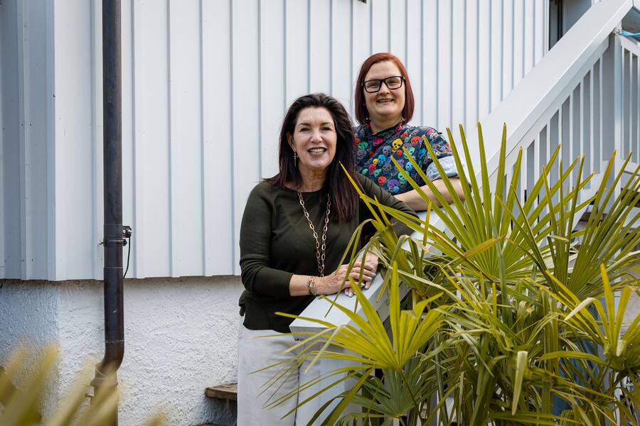 12.04.2025, Country Guide Zuerichsee, Restaurant Zum Pfungenstein, Janine Meili und Maria Appel (photo by Remy Steiner for Gault Millau)