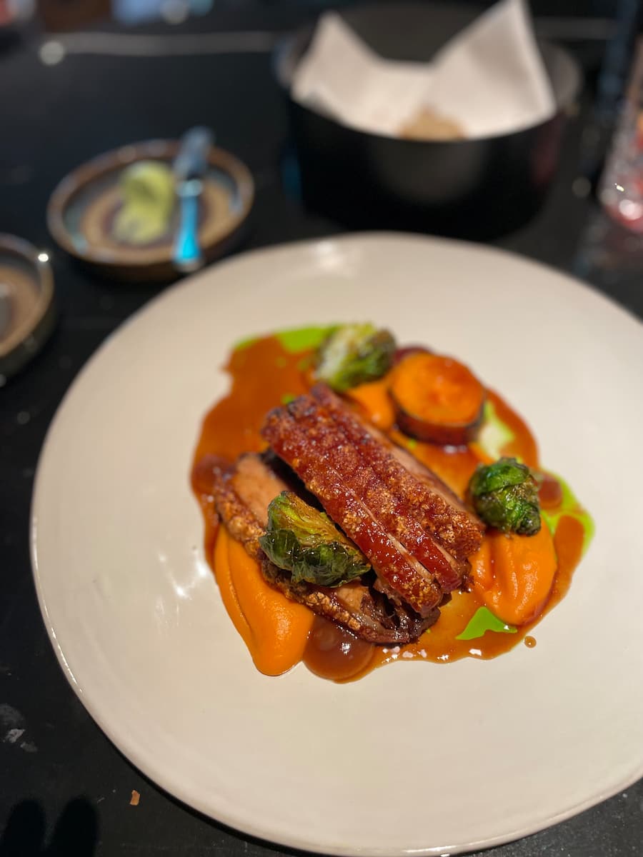 Matteo Salas restaurant Le Cercle Quartier Lô Dzè Martigny hôtel