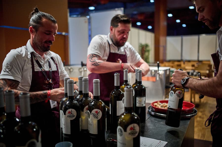 Martigny, le 5 avril 2025record mondial de la Raclette en présence de Eddy Baillifard ambassadeur du raclette AOP Valais © sedrik nemeth