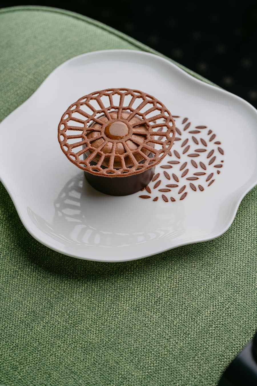 titouan-claudet-the-woodward-dessert-à-l-assiette-geneve