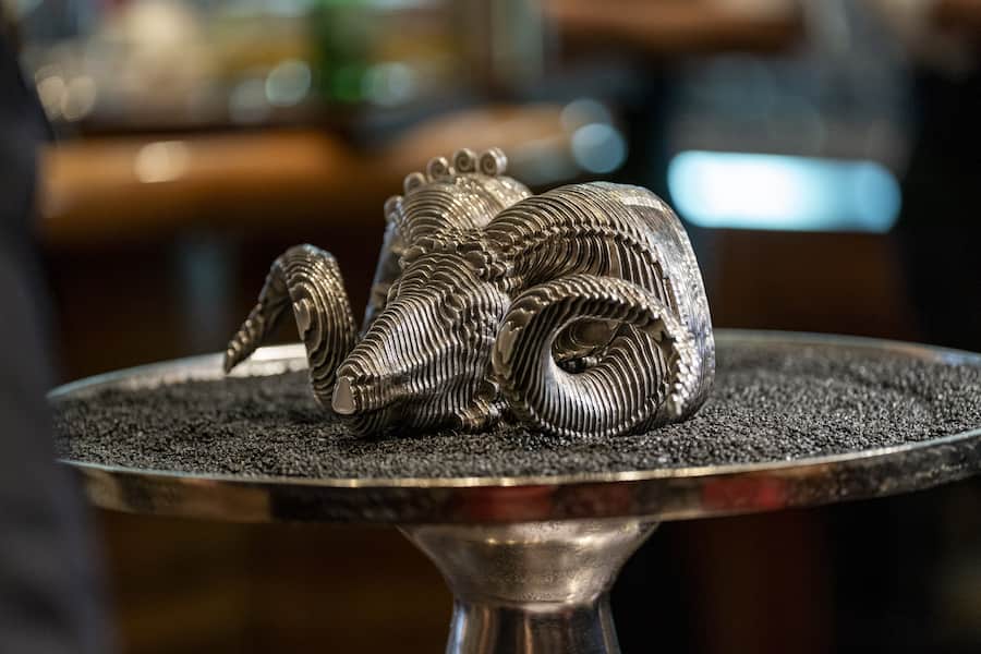 Widder Bar, Meister 1881