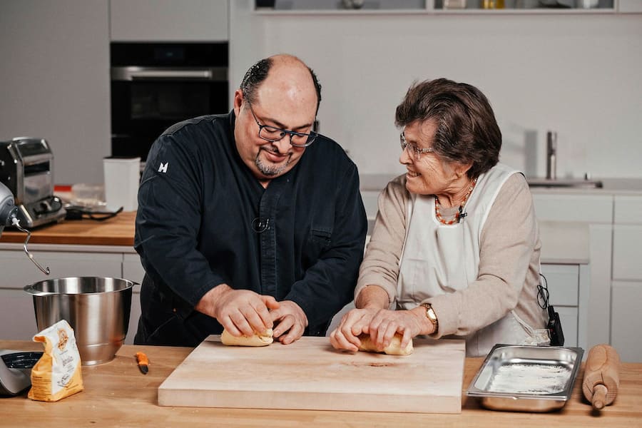 Antonio Colaianni, Ristorante Ornellaia; mit Mama Maria; Orecchiette von Mama Maria mit Stracciatella;