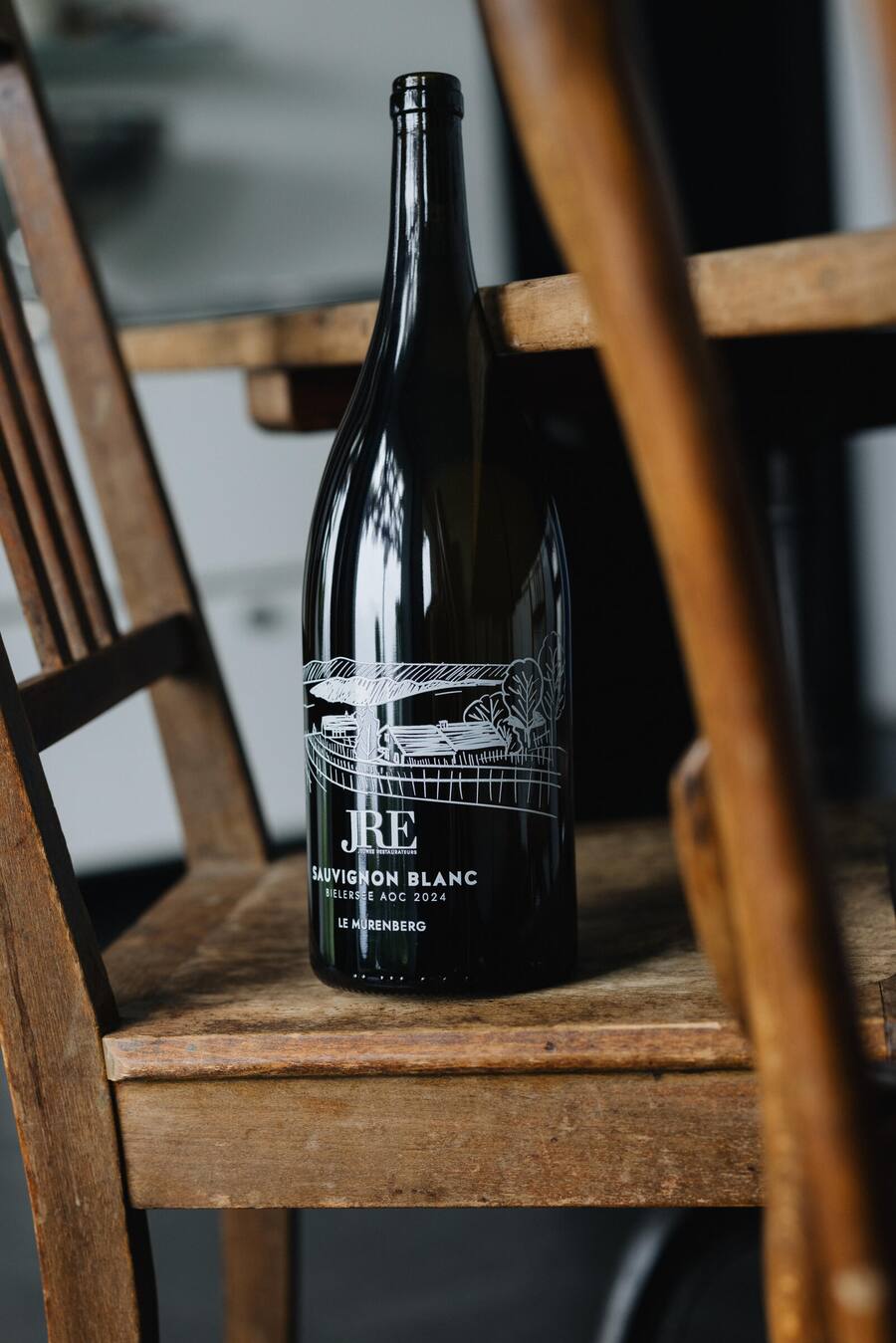 Etikettentaufe des JRE-Sauvignon Blanc im Weingut Krebs & Steiner, Weingut Krebs & Steiner, Untergasse 22, 2514 Ligerz, 5. Mai 2025, Copyright Roy Matter