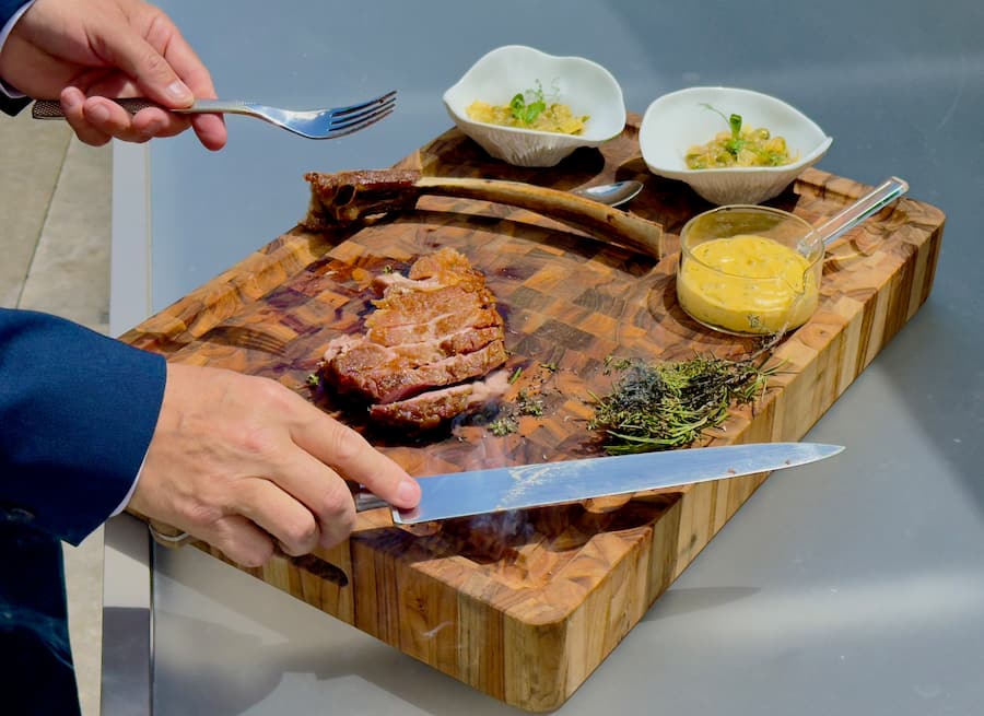 GAULTMILLAU-CHANNEL-GENEVE-COLOGNY-LION-DOR