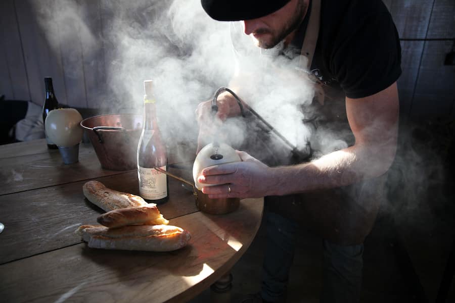 Gueleton œuf autruche