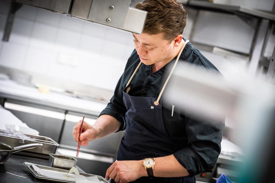 Joel Ellenberger kocht im Igniv 2023