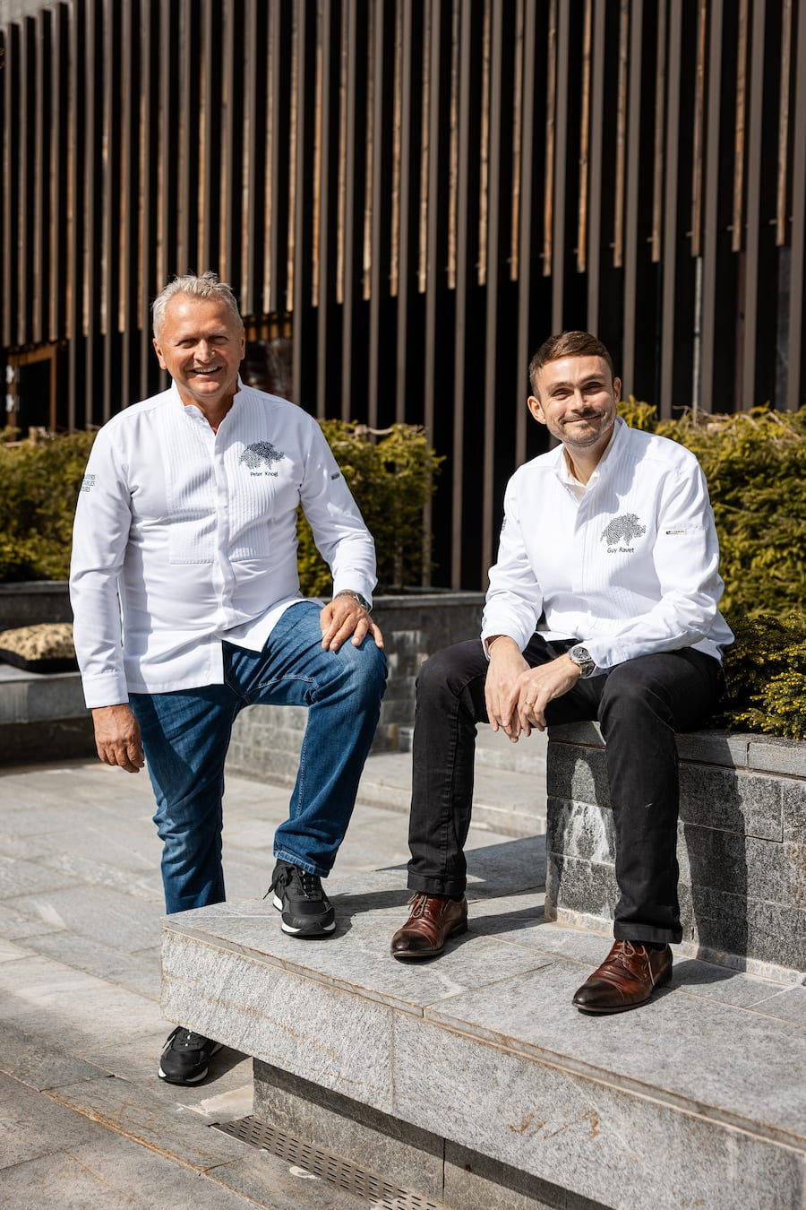 11.05.2025, The Chedi Andermatt, Generalversammlung Grandes Tables Suisses, Guy Ravet und Peter Knogl (photo by Remy Steiner for Gault Millau)