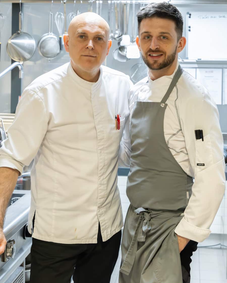Philippe Landry et Karol Lubczynski aiment mélanger les grands classiques de la cuisine de brasserie aux produits du terroir.