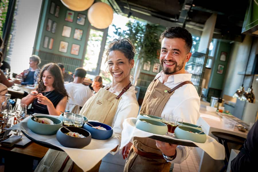 15.05.2025 - Bussigny - Resto Qoqa Ò Stamm Ò chefs - Qchef X Fabio Toffolon & Dominik SatoÊLes Chefs du Chedi Ð The Japanese - 2 toiles Michelin.Photo Darrin Vanselow pour G&M magazine / lÕillustre 2025