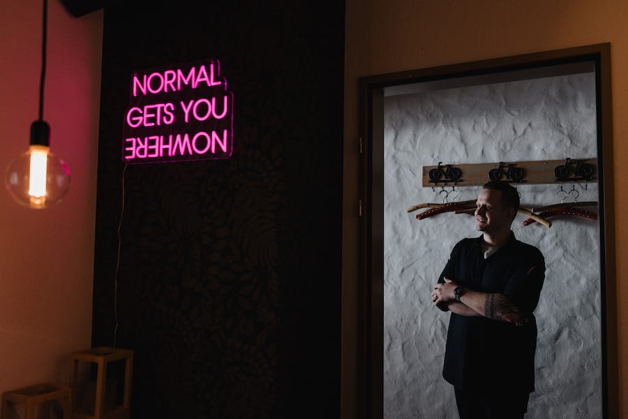 Stefan Zimmermann, S.Zimmer in Adelboden, Dorfstrasse 13, 3715 Adelboden, 16. Mai 2025, Copyright Roy Matter