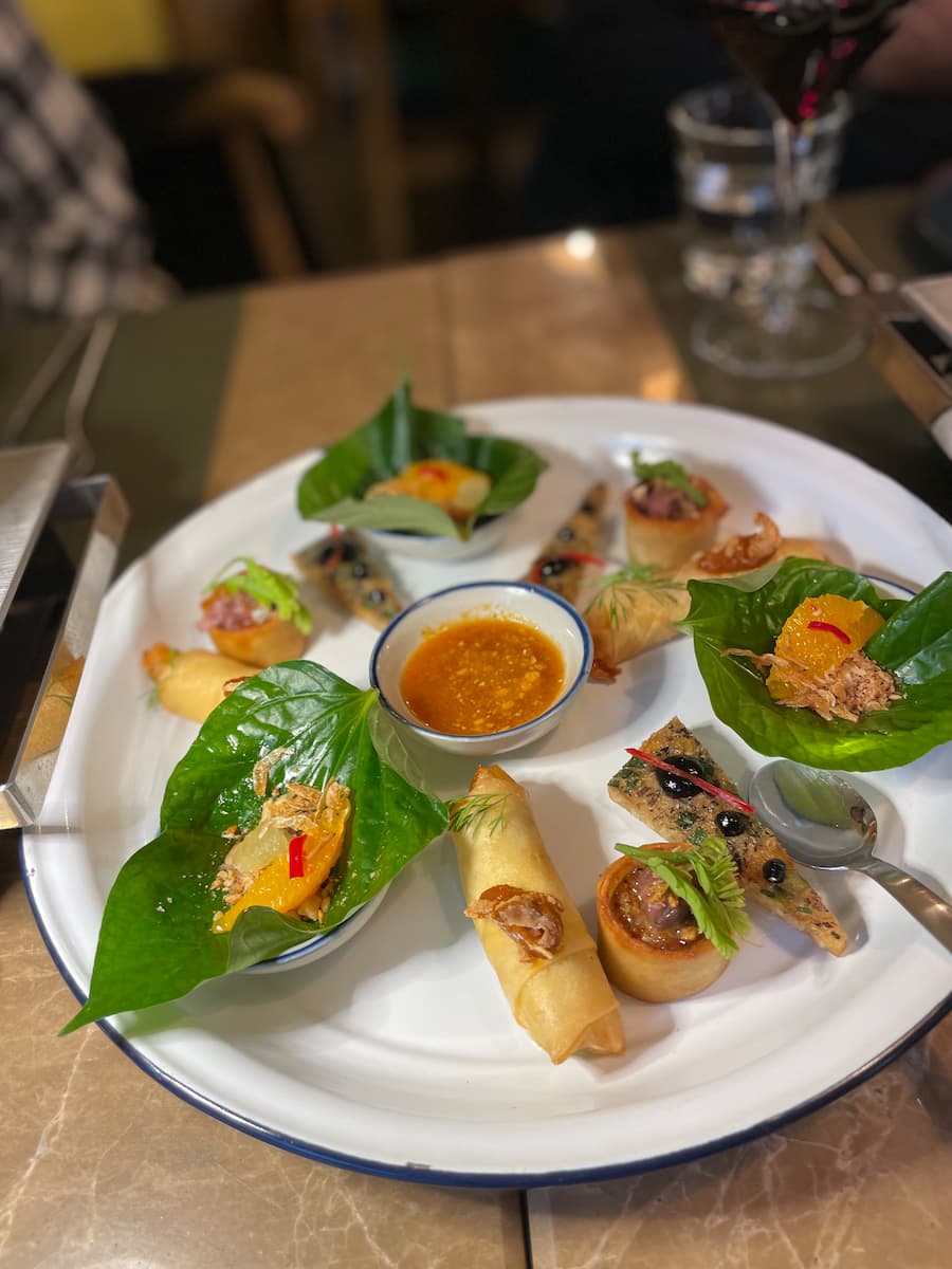 The Joey Bangkok Chessel