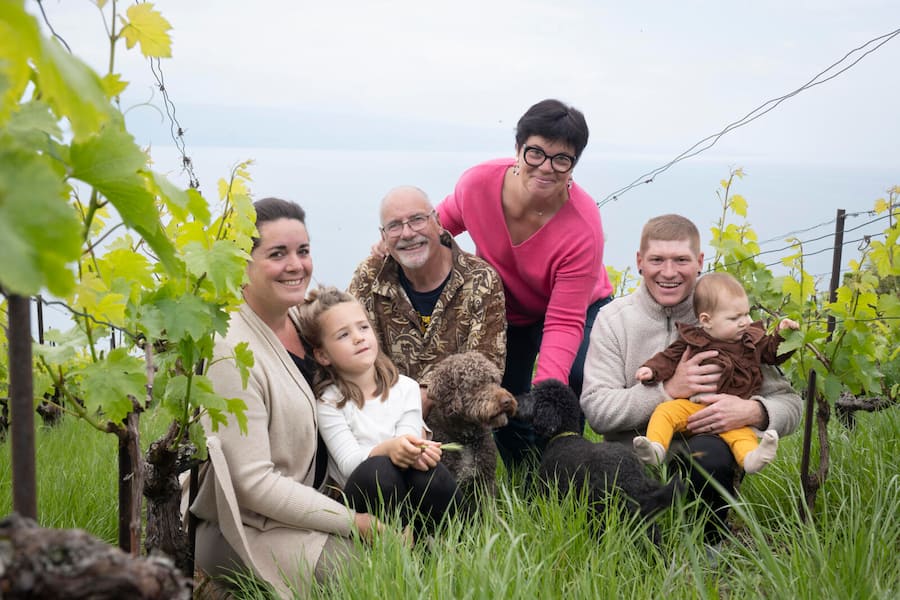 Domaine Vitis Musicalis, famille Chollet. Bourg-en-Lavaux.Toute la famille Chollet Johanne, Anaëlle, Alain, Corinne, Stéphane, Lexie