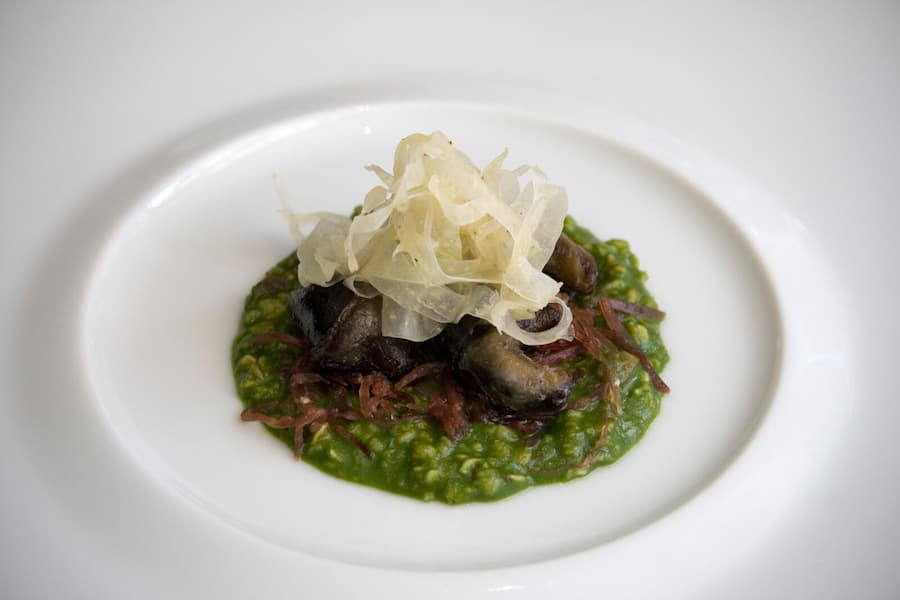 AK3ADG Snail Porridge at The Fat Duck Restaurant in Bray. Image shot 2007. Exact date unknown.