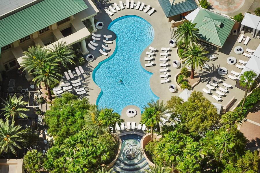 Auszeit in einer der aufregendsten Städte: Spa Day im Four Season Hotel.