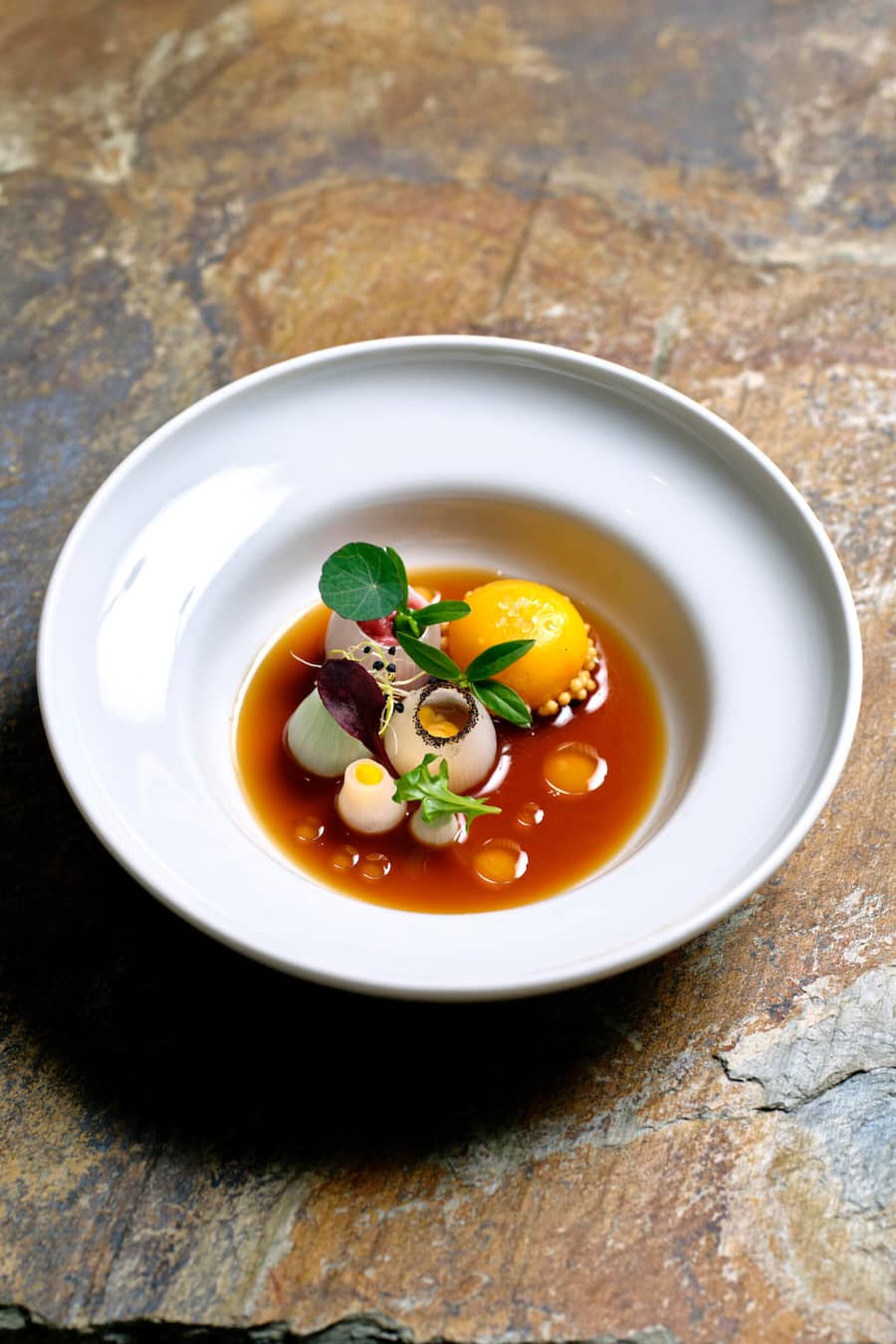 Frühlingszwiebel Kalbstatar mit Eigelb