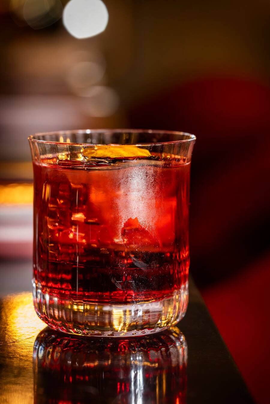 Geneve, le 10 juillet 2025. Serie de photos de differents cocktail realise a l Hotel la Reserve par le bartender Fabien Theisgen . © Magali Girardin