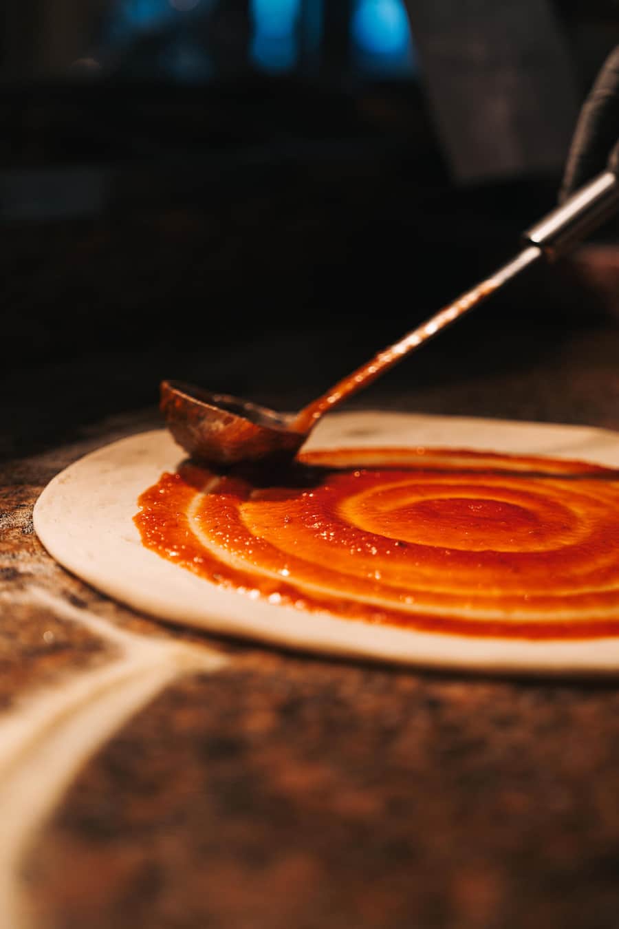 Pizza Margherita Rezept von Santa-Lucia-Executive Chef Javaid Mohammad