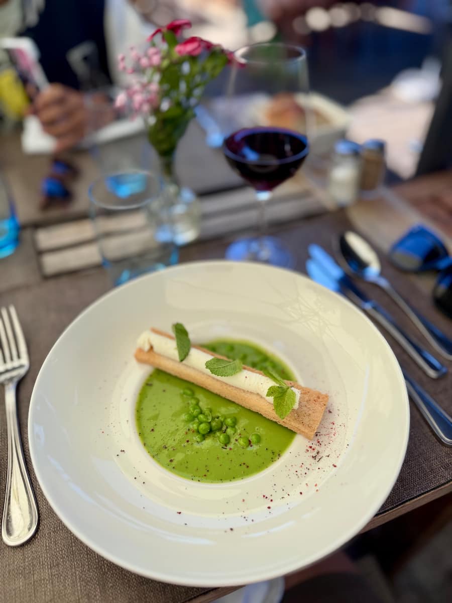 GAULTMILLAU-CHANNEL-GENEVE-MEINIER-AUBERGE-DU-CHEVAL-BLANC