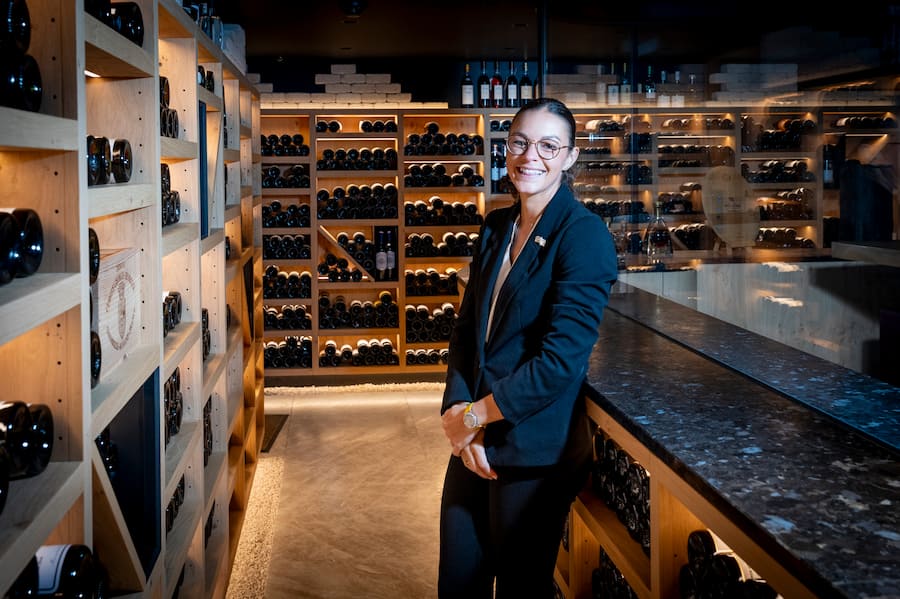 Charline Pichon Sommelière de l'année 2026 et cheffe sommelière au restaurant de l'Hôtel de Ville de Crissier