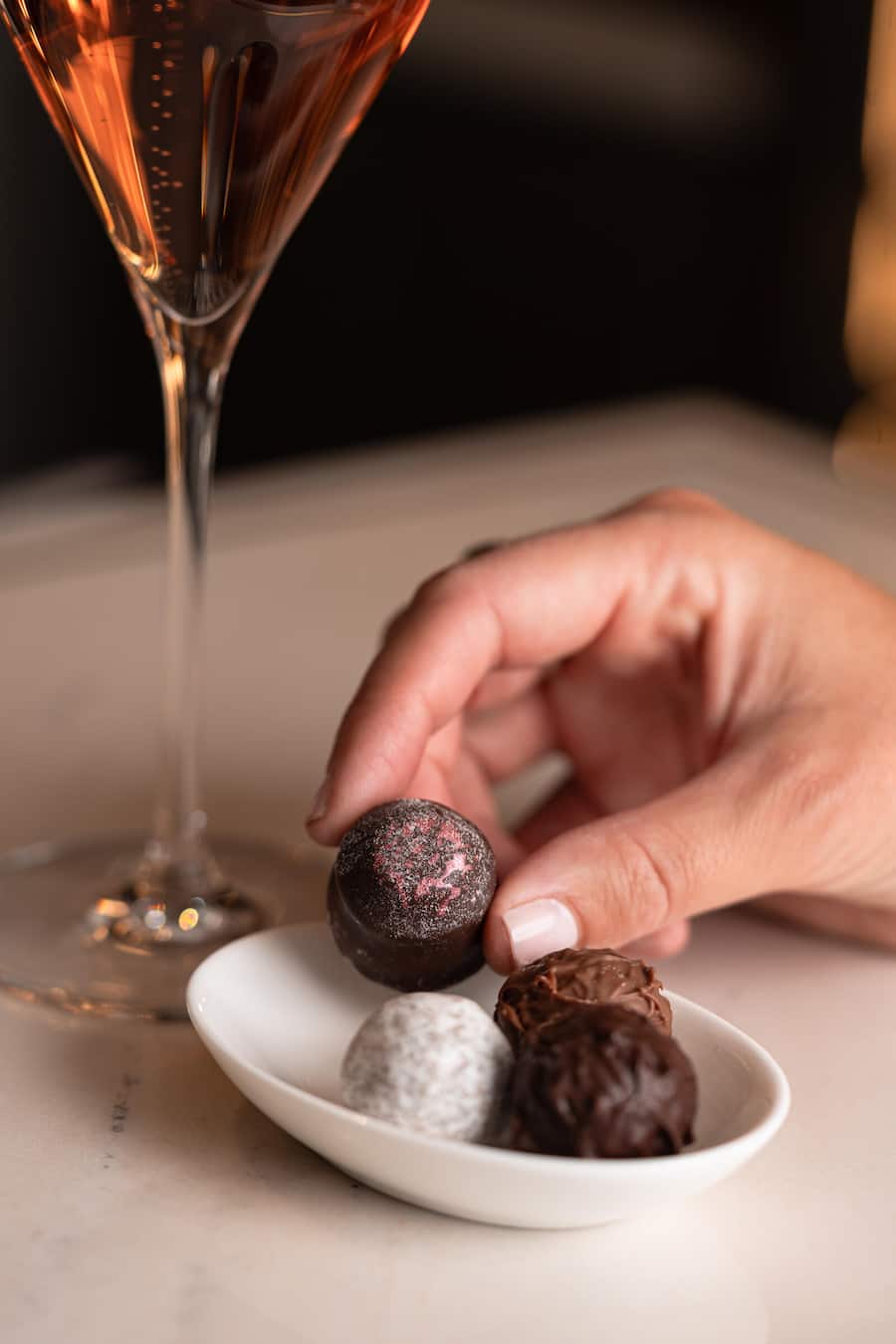 Tomas Prenosil, Sprüngli, Commesoie Die neue Hot Ten Pralinées-Collection, Sprüngli, Paradeplatz, Zürich, ZH Tomas Prenosil