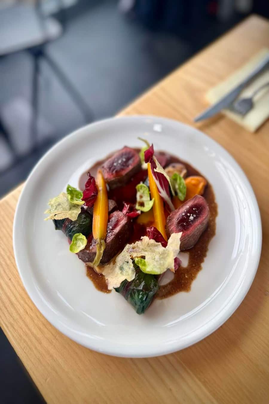 GAULTMILLAU-CHANNEL-GENEVE-RESTAURANT-BUVETTE-DE-LA-PLAGE