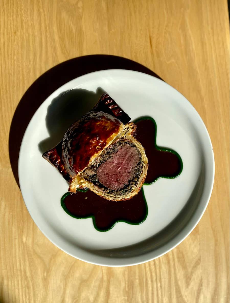 GAULTMILLAU-CHANNEL-GENEVE-RESTAURANT-BUVETTE-DE-LA-PLAGE