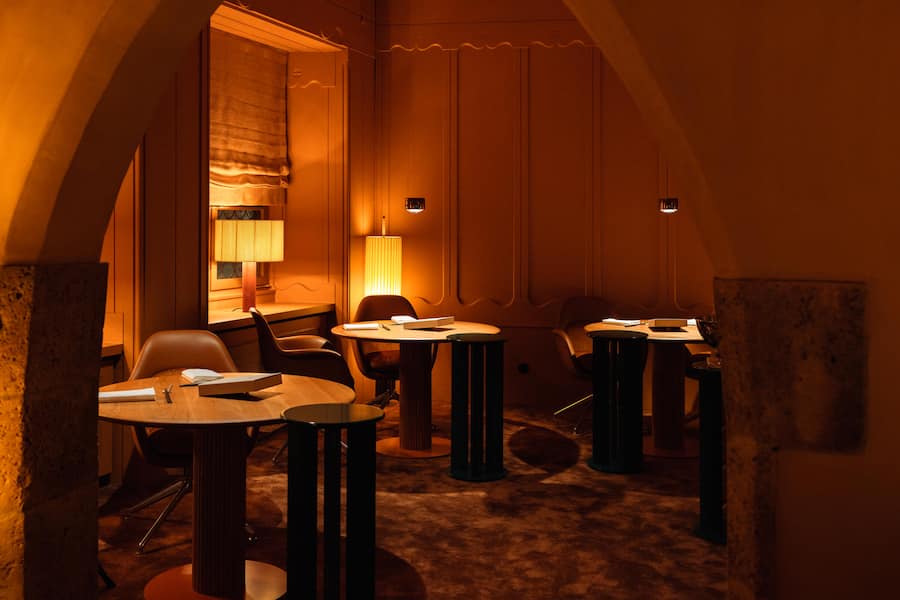 Restaurant Tohru in der Schreiberei München, Deutschland, DE © HO Byline Ramon Haindl Neuer Drei-Sterne-Koch Tohru Nakamura, Schreiberei, München, Deutschland