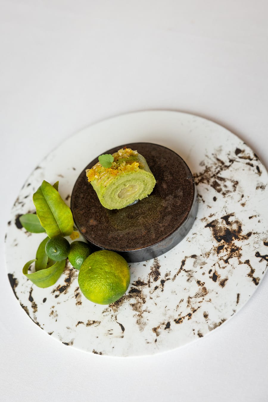 30.09.2025, Luzern, Minamo, Gericht; Matcha Roll, Lemon Yuzu, Black Lemon (photo by Remy Steiner for Gault Millau)