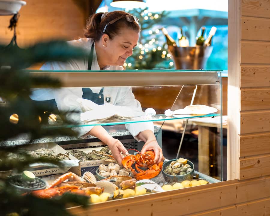 Evelyne Pujol écaillère Royal Savoy