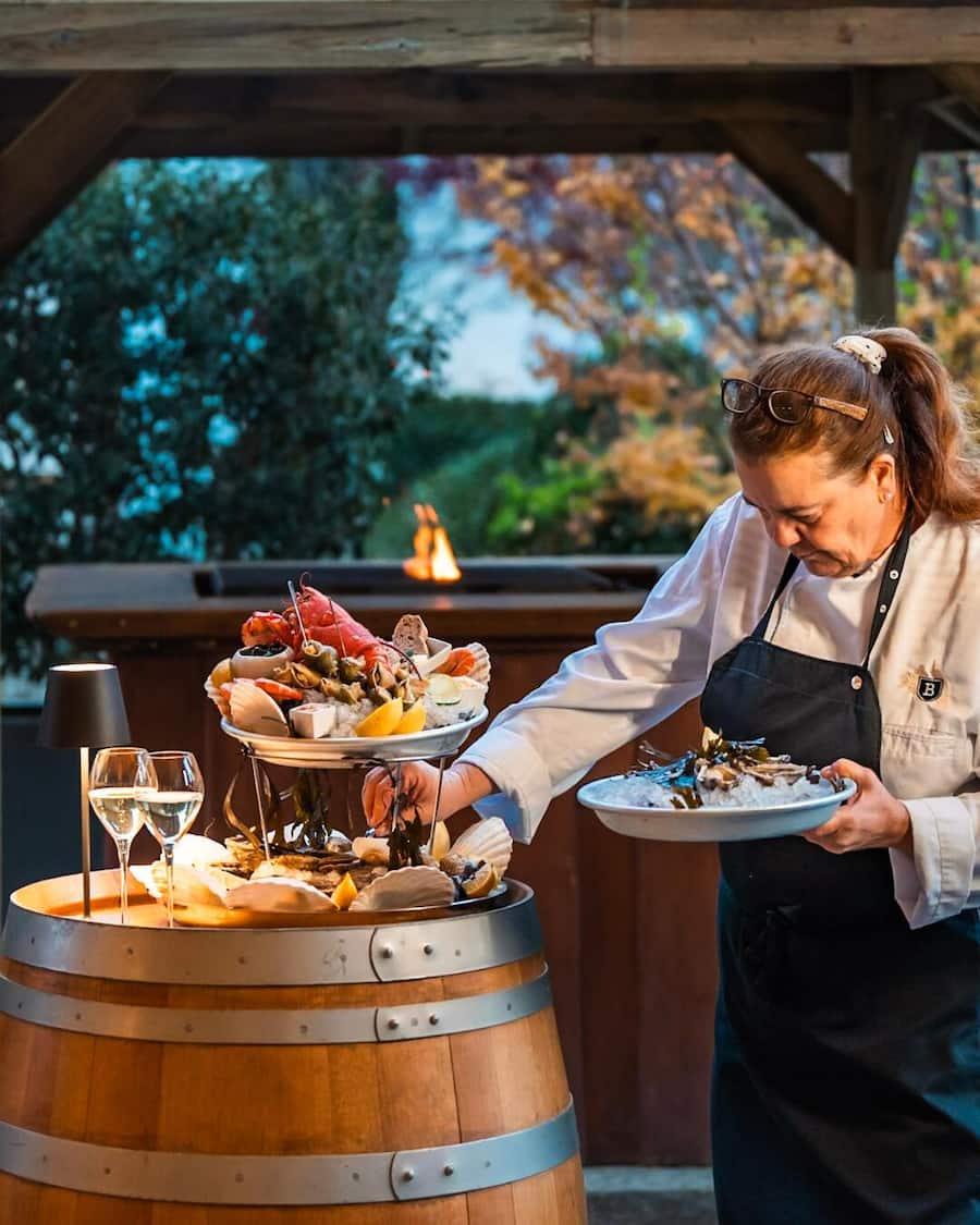 Evelyne Pujol écaillère Royal Savoy