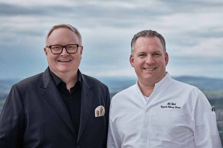 Sie sorgen für eine unvergessliche Festive Season: Managing Director Chris Franzen (l.), Culinary Director Mike Wehrle.