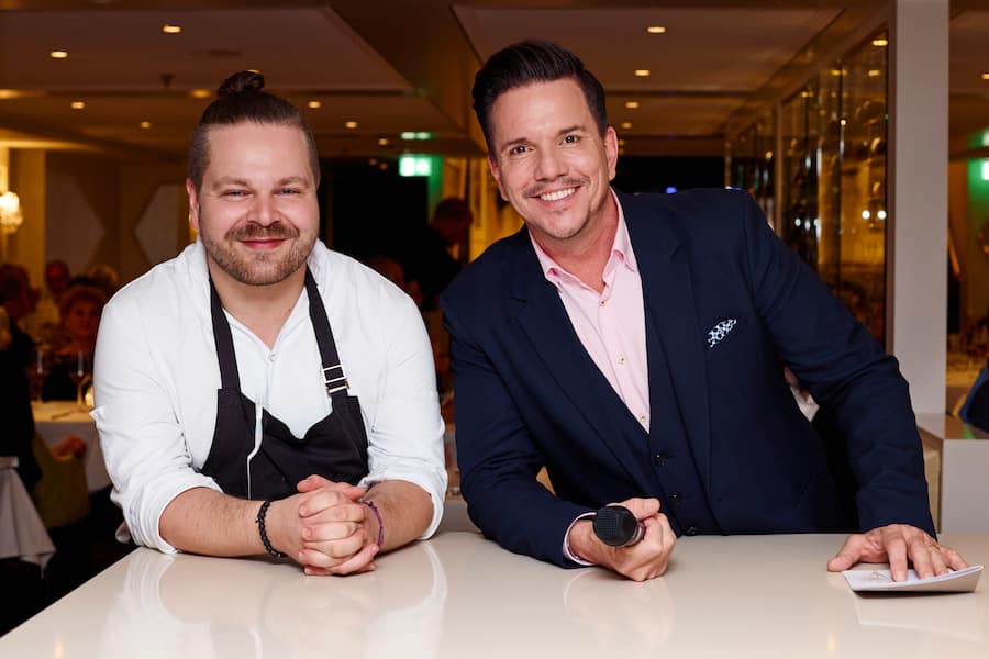 Sorgten mit ihren Intermezzos für Lacher: André Kneubühler & Sven Epiney.