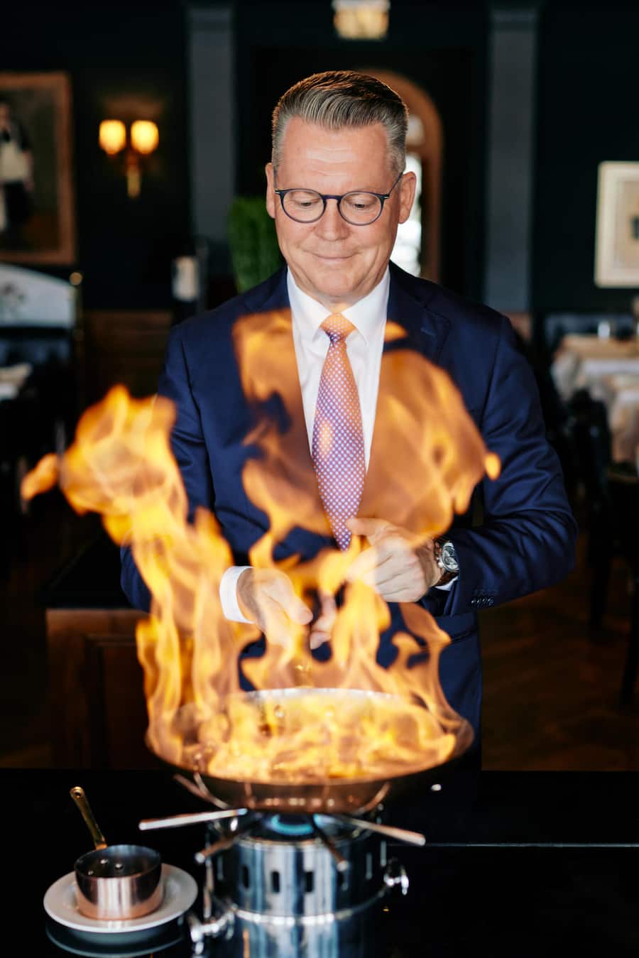 Maitre d'Hotel Hervé Mahlre, Brasserie Les Trois Rois
