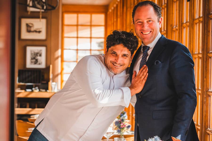 General Manager Heinz Hunklere mit Chef Mauro Colagreco im Kulm Country ClubÂ