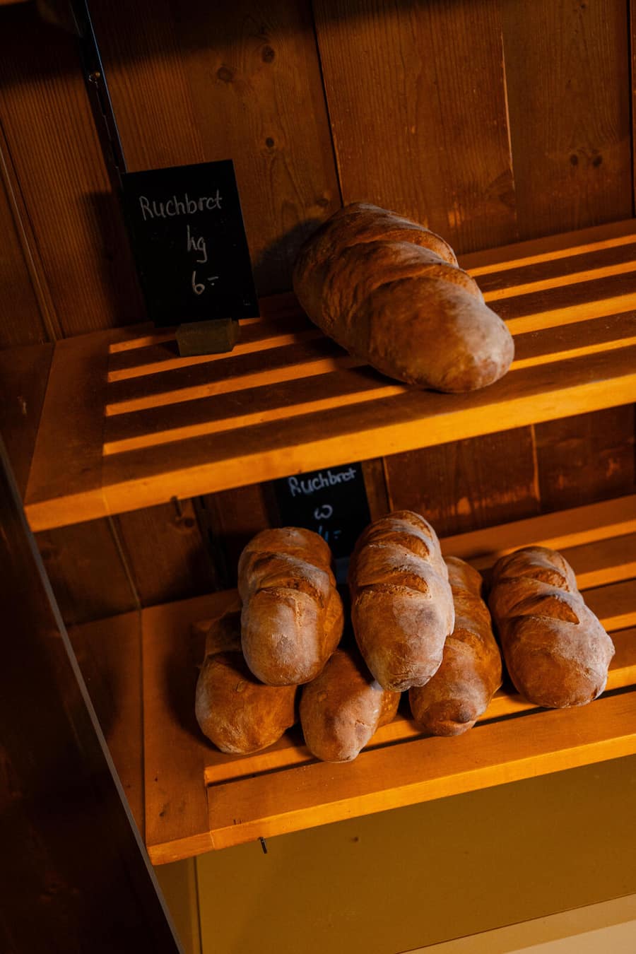 30.10.2025, Wald AR, Gasthaus und Bäckerei Hirschen Wald (photo by Remy Steiner for Gault Millau)