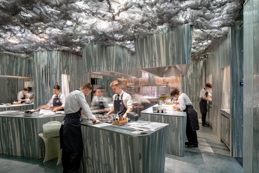 Pressebilder, Chef Albert Adrià Tristán L. Steward Albert Adrià Projectes https://albertadria.com/ +0034 635861190Â