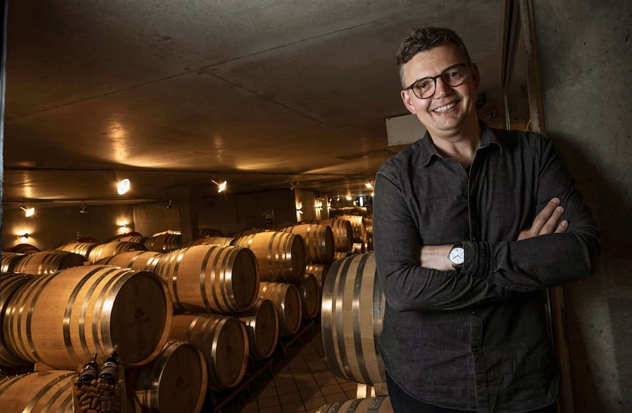 Swiss Wine Botschafter. Martin Donatsch exportiert gezielt auch ins Ausland. Pinot Noir ist sein Ding und der Completer seine Passion.