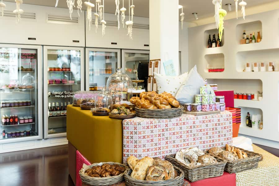 Tanja Grandits hat auch ein Lädeli. Im Winter sind ihre Suppen der Renner. Der Bestseller: Randen-Kokos-Ingwer.