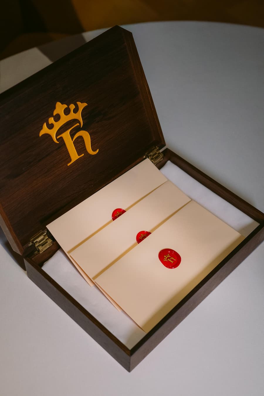 Versiegelt! Die «Kong Hans Kælder»-Menükarte.