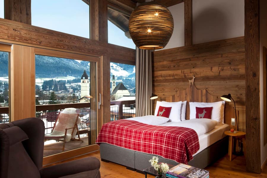 Studio Suite mit Ausblick in die Kitzbüheler Bergwelt.