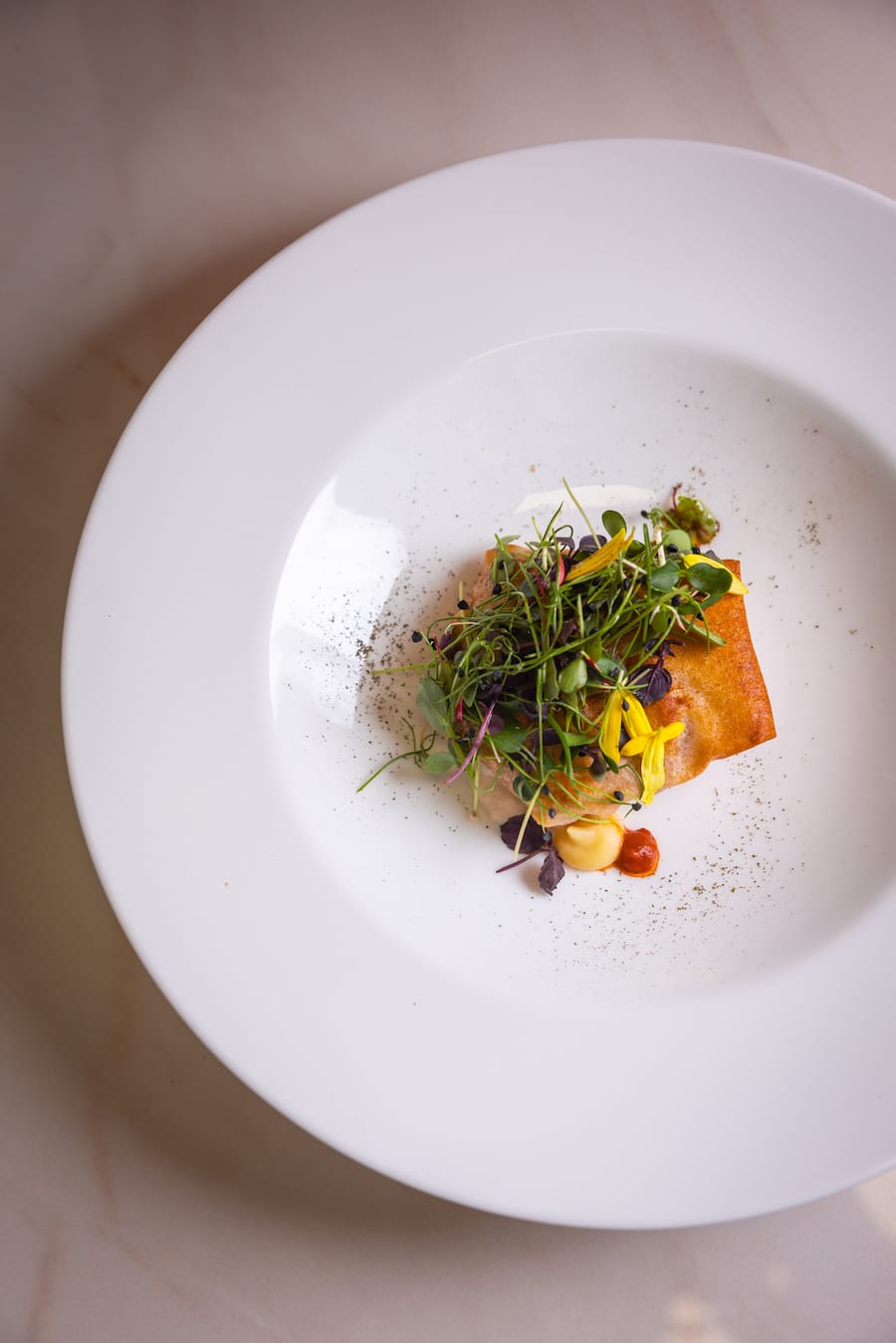 «Bastilla» wie an maghrebinischen Hochzeiten – mit Perlhuhn statt Taube.