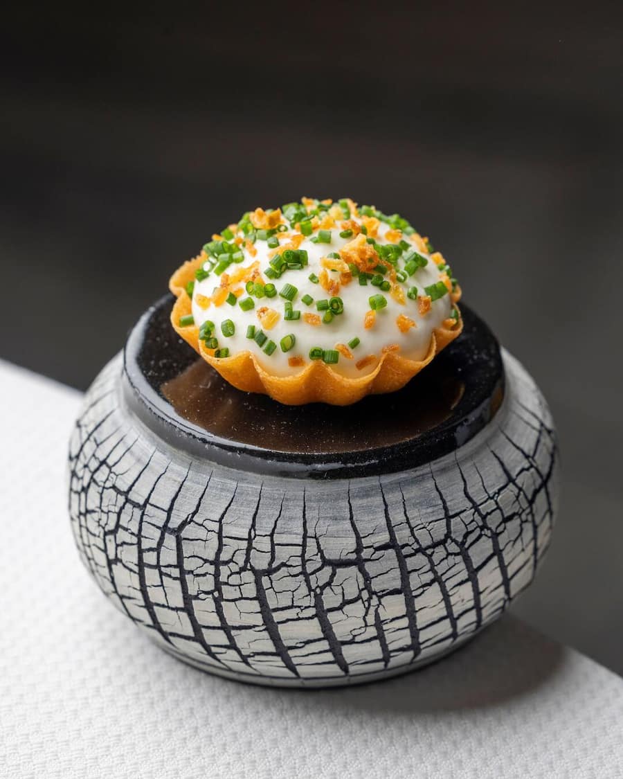 AOP im Töpfchen: Jambon de la Borne, Gruyère, Vacherin.