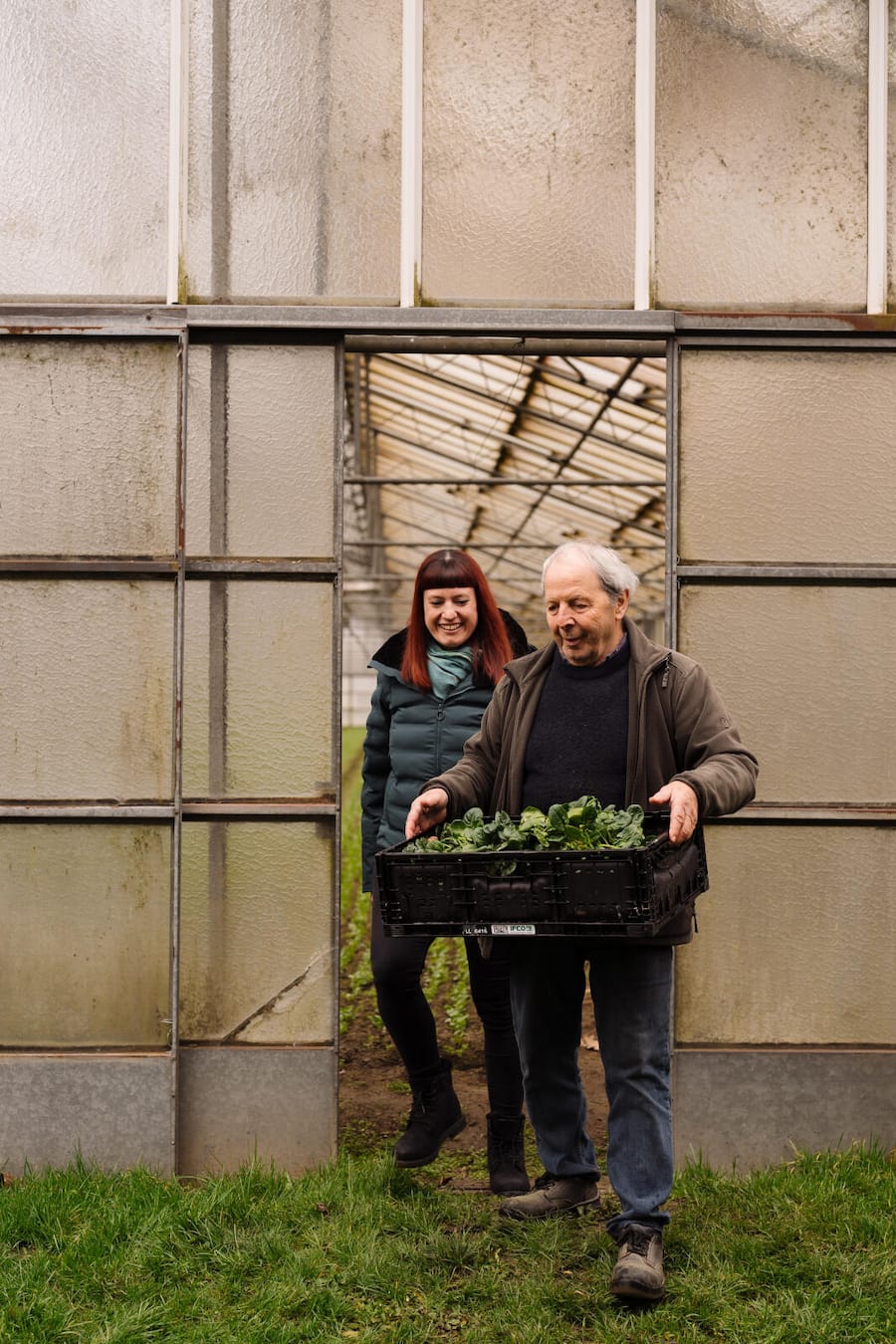 Spinat - Kira Ghidoni zu Besuch bei Gemüsebauer Renzo Cattori - Osteria Bisnona, Contone TI - Februar 2026 - Copyright Olivia Pulver