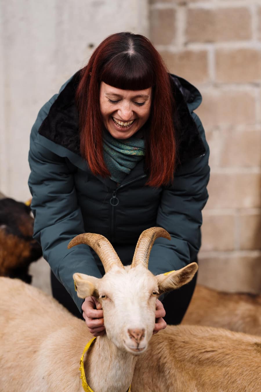 Kira Ghidoni zu Besuch auf dem Bio-Landwirtschaftsbetrieb Colombera - Osteria Bisnona, Contone TI - Februar 2026 - Copyright Olivia Pulver