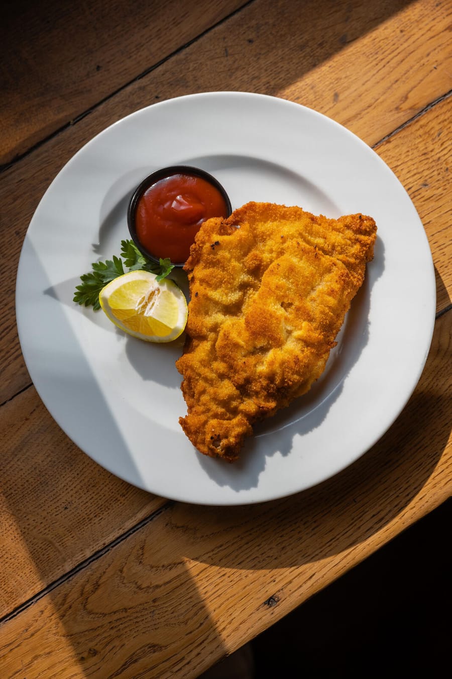15.12.2026, Zürich, Restaurant Hornegg, Gericht; Cordon Bleu vom Kalb (photo by Remy Steiner for Gault Millau)